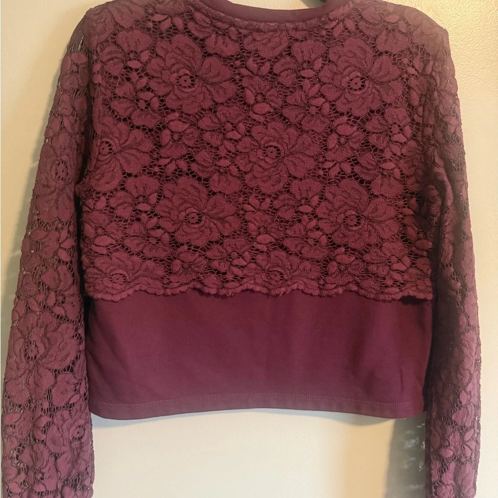 Maeve by Anthropology Elegant Lace overlay Burgundy Top size small
